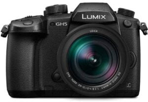 Panasonic Lumix GH5 20.3MP 4K Mirrorless Camera with Leica DG Vario-Elmarit 12-60mm F2.8-4.0 Lens and 64GB SDXC Memory Card (Black)